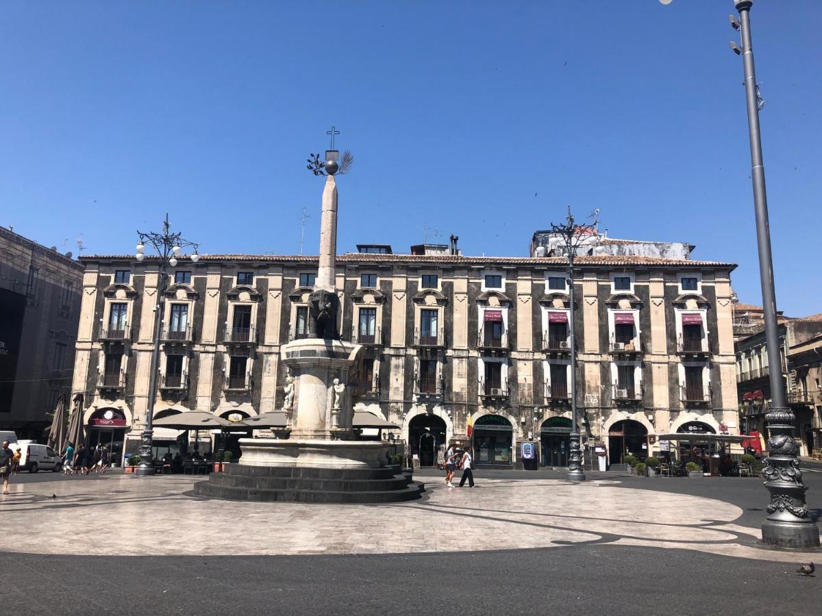 Apartmán La Finestra Sul Duomo Katánie Exteriér fotografie